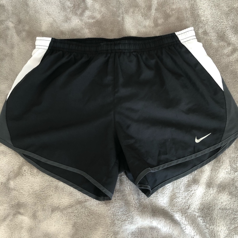 Women's nike running shorts